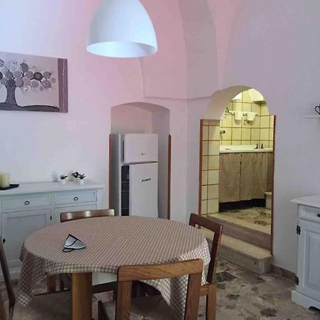 Alloggio Incantevole Storico Apartment Carovigno Ngoại thất bức ảnh