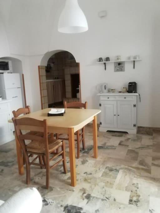 Alloggio Incantevole Storico Apartment Carovigno Ngoại thất bức ảnh